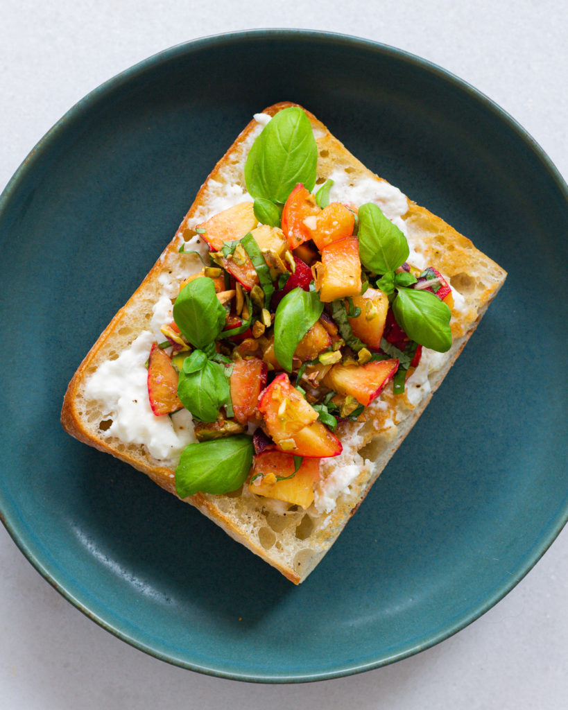 summer burrata toast recipe