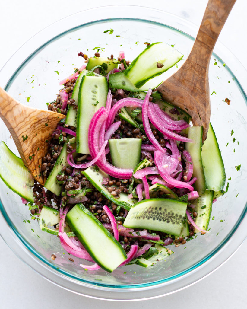how to make an herby lentil bowl

