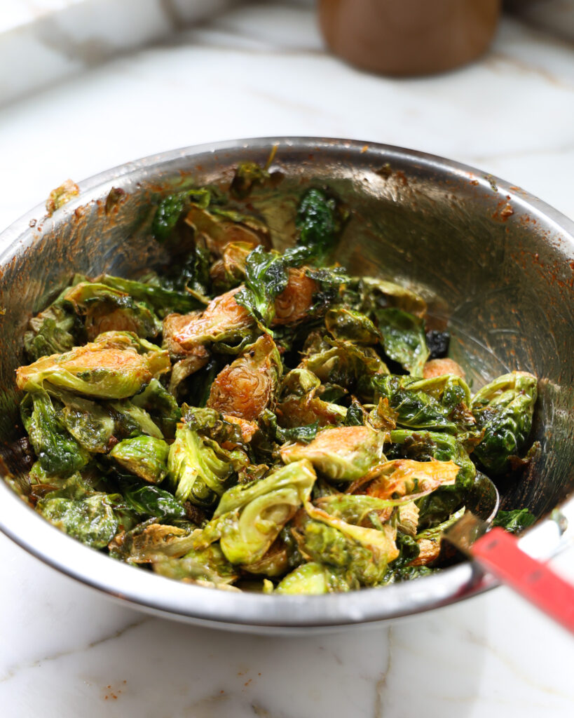 how to make crispy smoky brussels sprouts