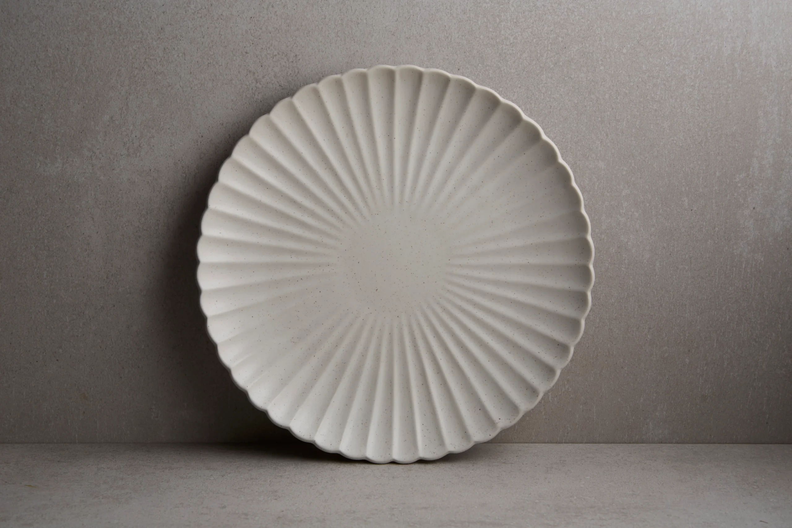 Classic Flower Dinner Plate